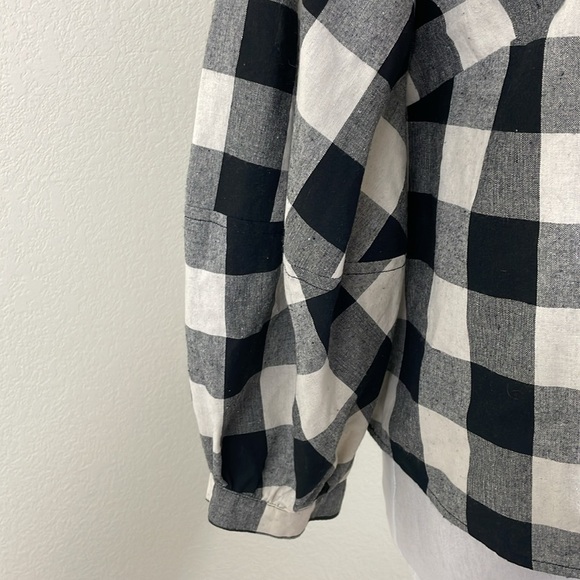 Sunday in Brooklyn checkered puff sleeve blouse size small - Picture 4 of 7